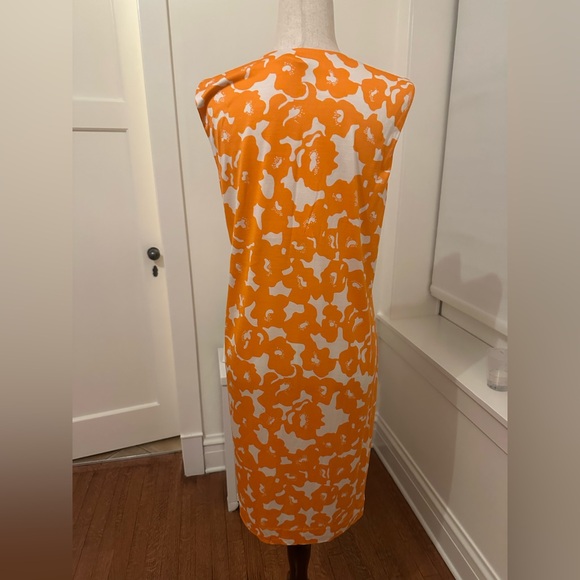 Diane Von Furstenberg Orange and White Silk Midi Dress - Picture 4 of 6